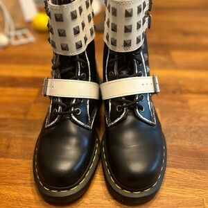Studded Black and White woman Boots dr martens
